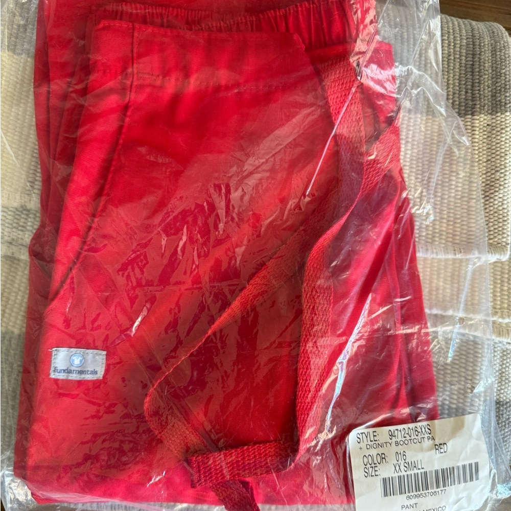 Fundamental scrub pants